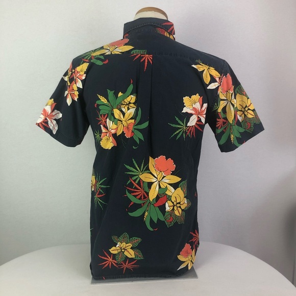 Obey Propaganda floral Hawaiian vintage shirt SzM - Picture 2 of 8